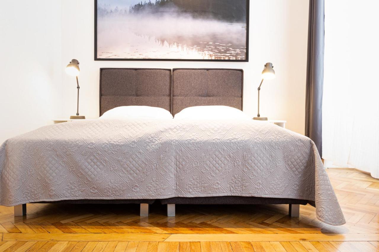 Apartment Lindengasse Wiedeń Zewnętrze zdjęcie